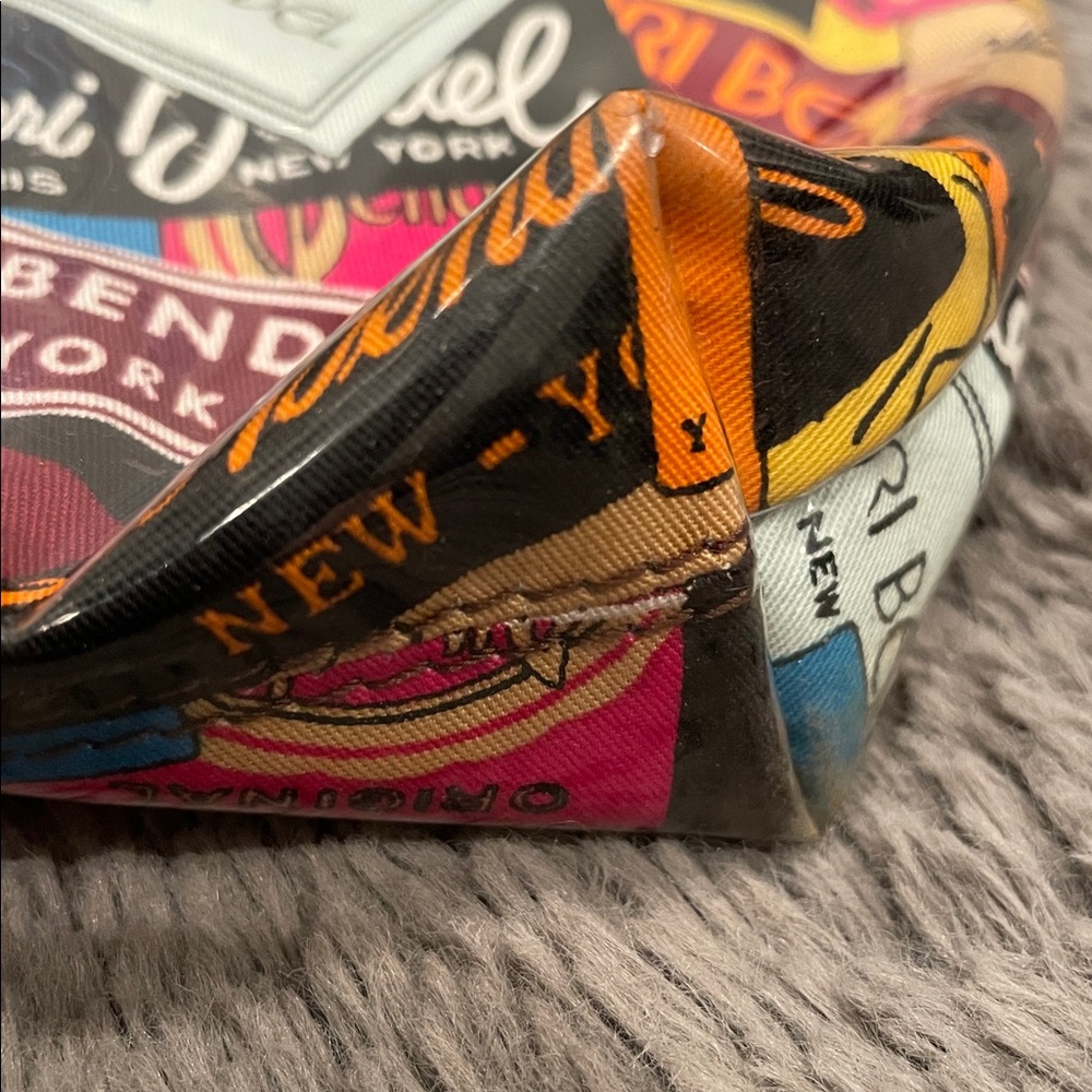 HENRI BENDEL Vintage Logos Zippered Makeup Bag 9x5 | GUC - Picture 6 of 7